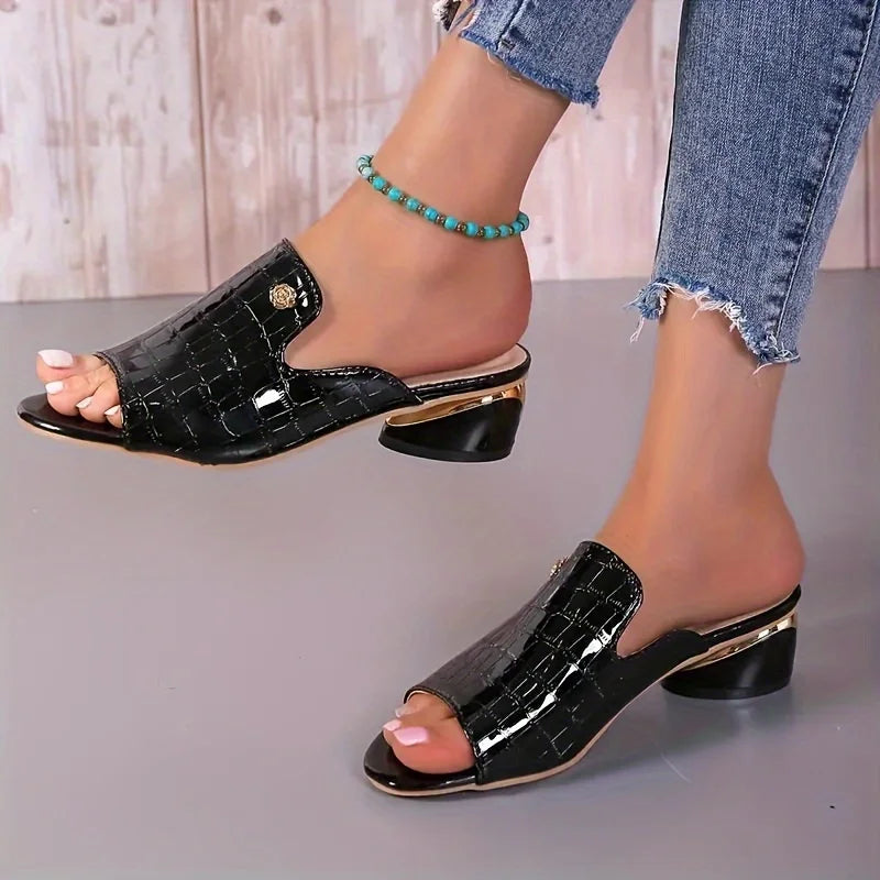 Women's Shoes Fashion Sexy Slippers PU Soft Leather Ladies Comfortable Female Flipflop Slippers Heels Slides Shoes for Girls