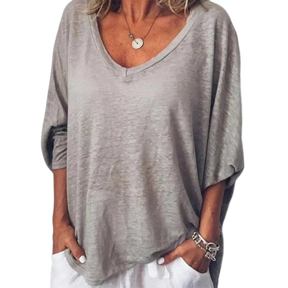 Women T-shirt Top Solid Color Women's V-neck 3/4 Batwing Sleeve T-shirt Loose Fit Lightweight Breathable Top for Casual Wear