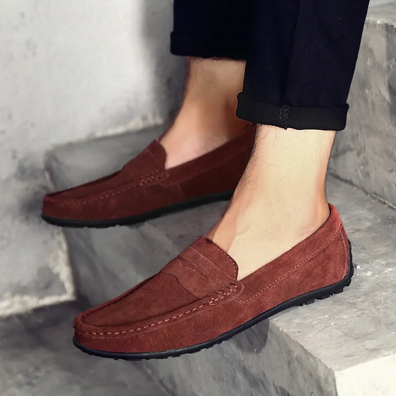 Men Casual Shoes Fashion Suede Leather Men Loafers High Quality Moccasins Slip On Men's Flats Lightweight Driving Shoes 38-47
