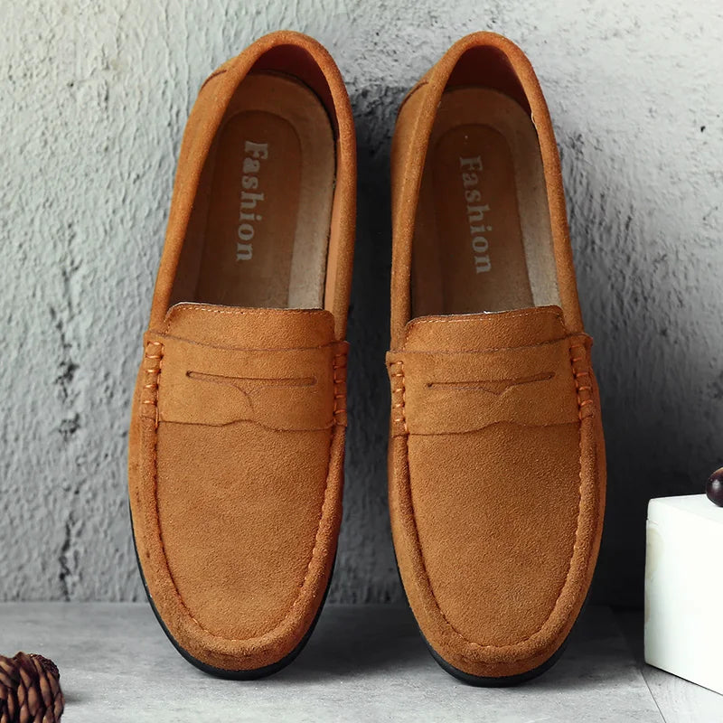 Men Casual Shoes Fashion Suede Leather Men Loafers High Quality Moccasins Slip On Men's Flats Lightweight Driving Shoes 38-47