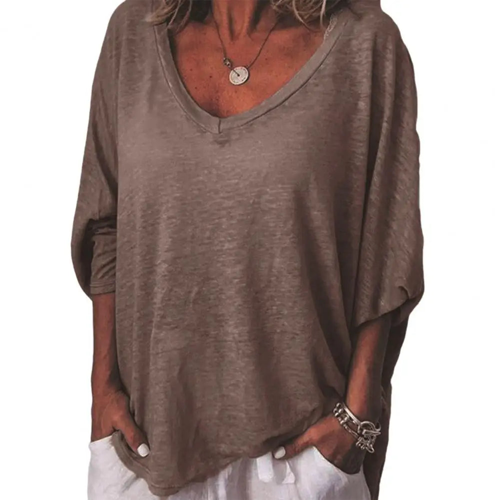 Women T-shirt Top Solid Color Women's V-neck 3/4 Batwing Sleeve T-shirt Loose Fit Lightweight Breathable Top for Casual Wear