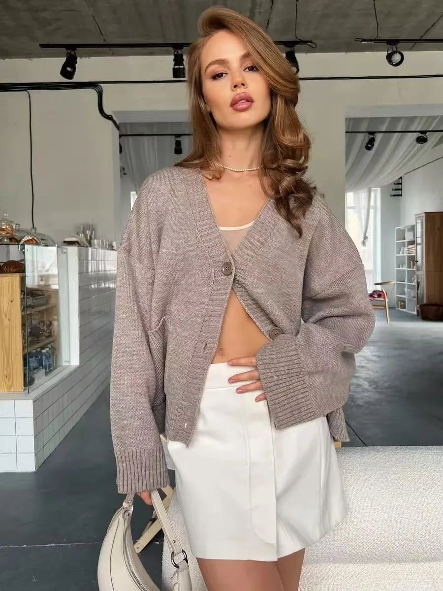 Knitted Sweater Coat Women 2025 Autumn Winter Long Sleeve V-neck Pockets Knit Jacket Cardigan New Casual Loose Sweaters Female