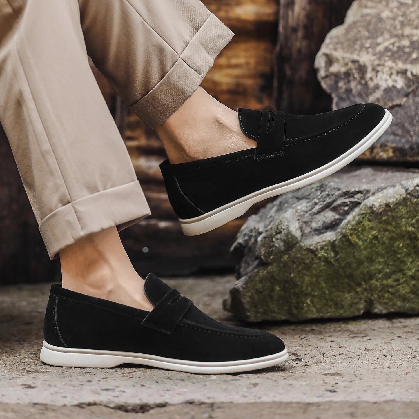 Men's Loafers Casual Slip On Shoes Soft Lightweight