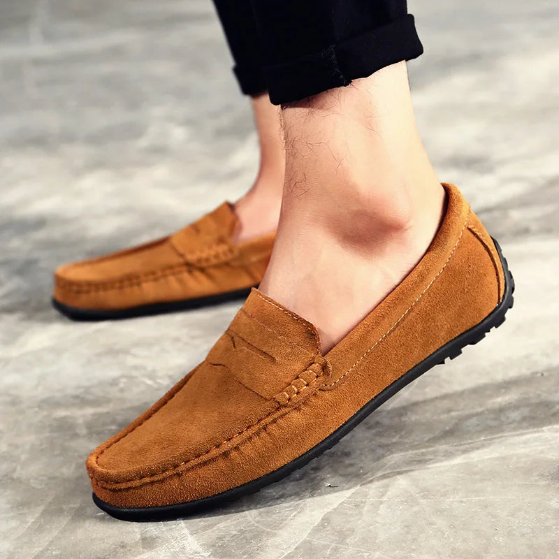 Men Casual Shoes Fashion Suede Leather Men Loafers High Quality Moccasins Slip On Men's Flats Lightweight Driving Shoes 38-47