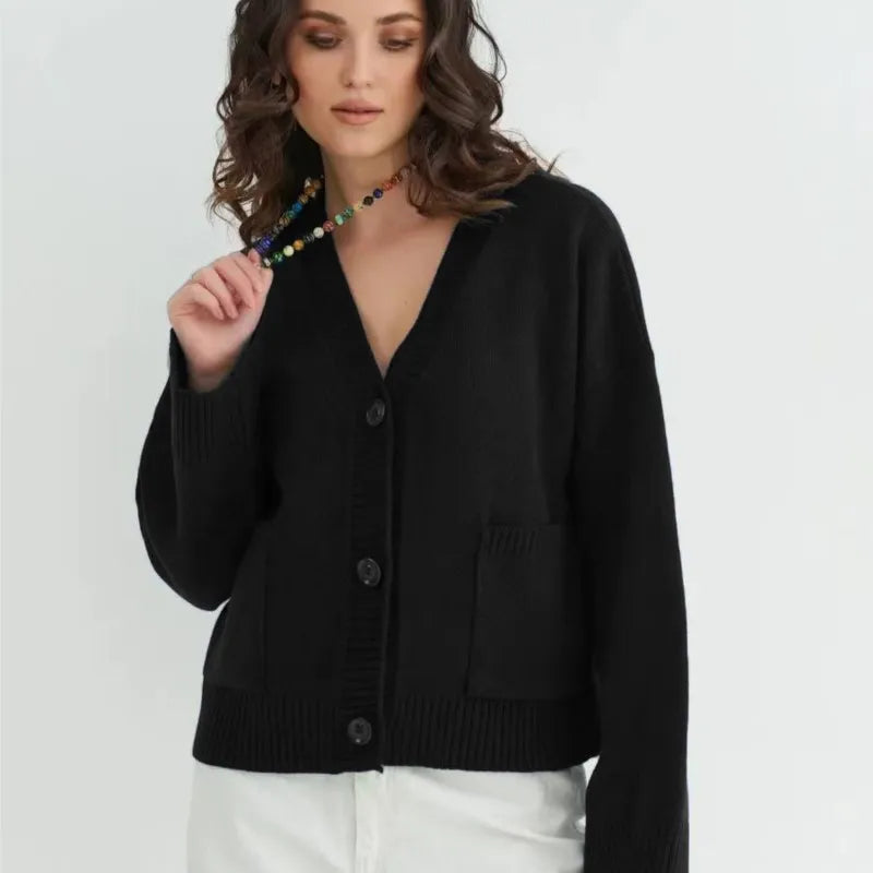 Knitted Sweater Coat Women 2025 Autumn Winter Long Sleeve V-neck Pockets Knit Jacket Cardigan New Casual Loose Sweaters Female