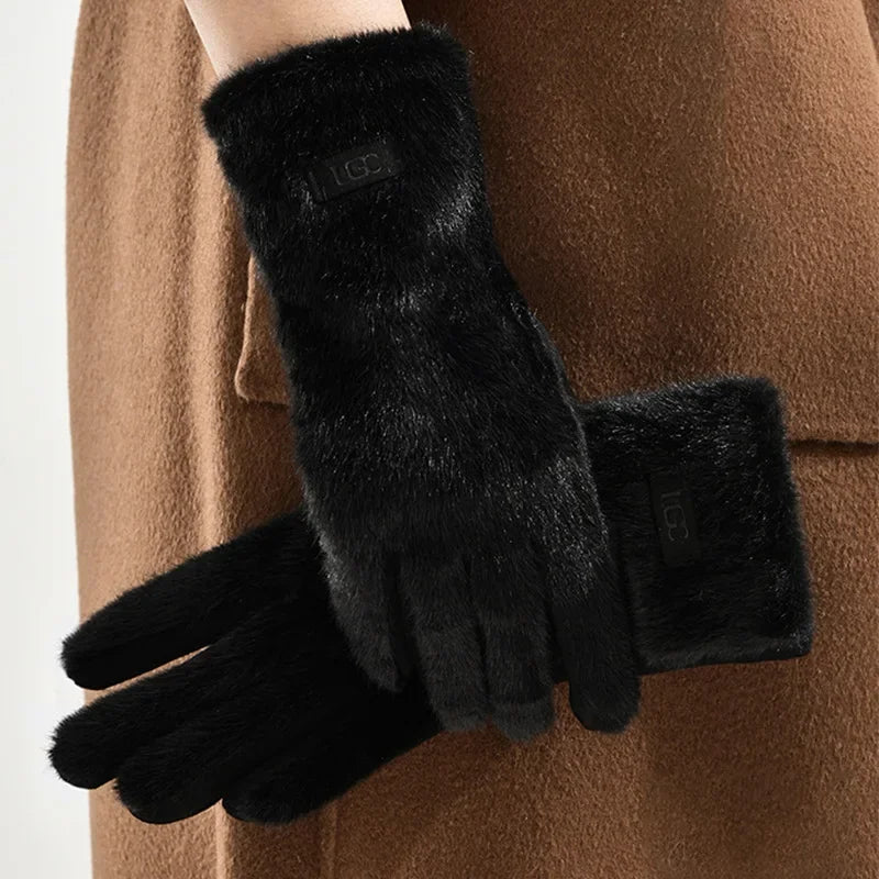 UGC Imitation Mink Velvet Hairy Gloves Women Winter Keep Warm Touch Screen Cute Lovely Sweety Not Bloated Suede Soft