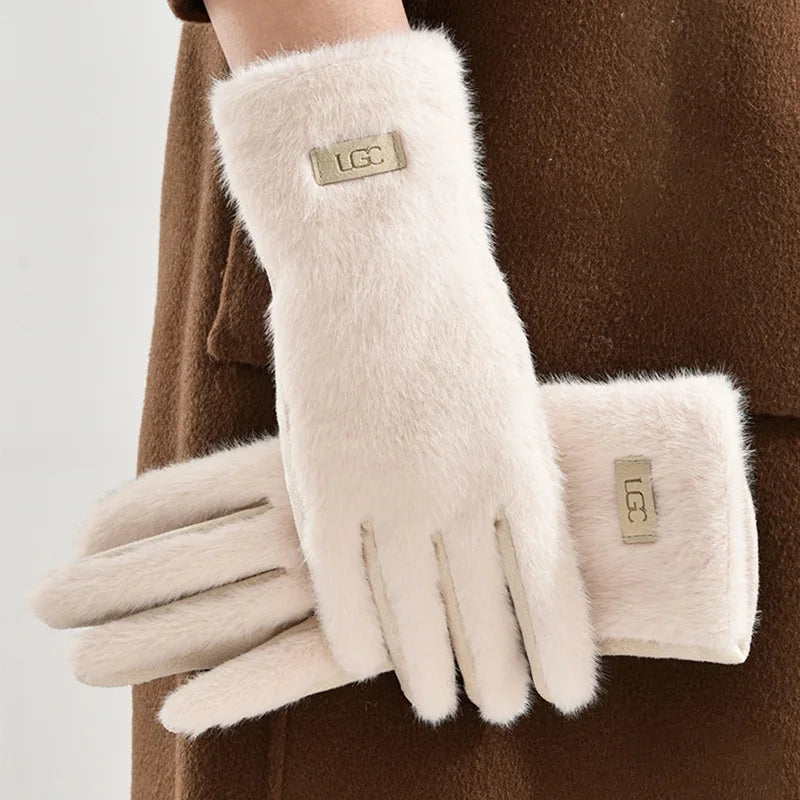 UGC Imitation Mink Velvet Hairy Gloves Women Winter Keep Warm Touch Screen Cute Lovely Sweety Not Bloated Suede Soft
